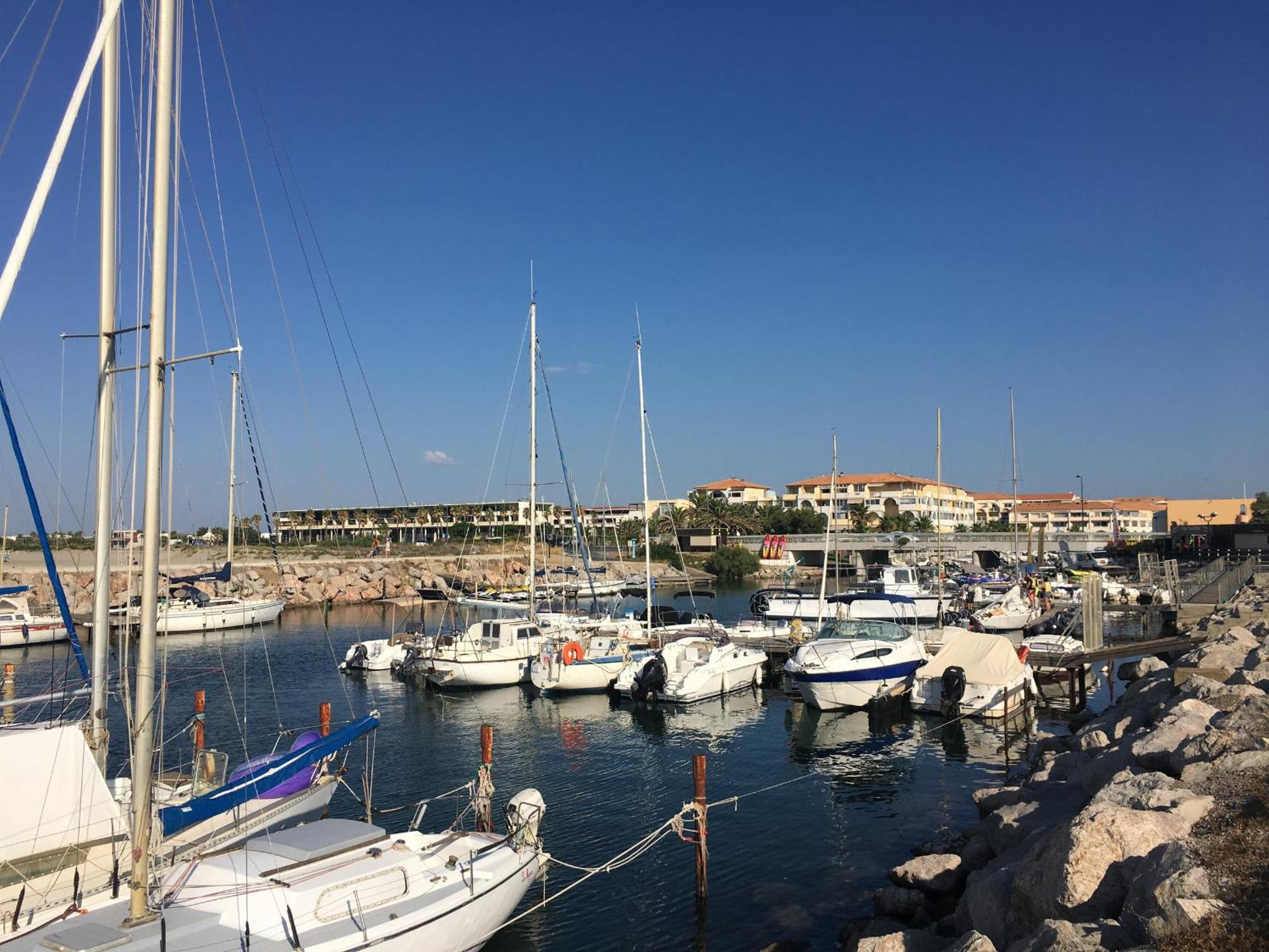 Appartement Sète, 2 pièces, 4 personnes - FR-1-338-114 Extérieur photo