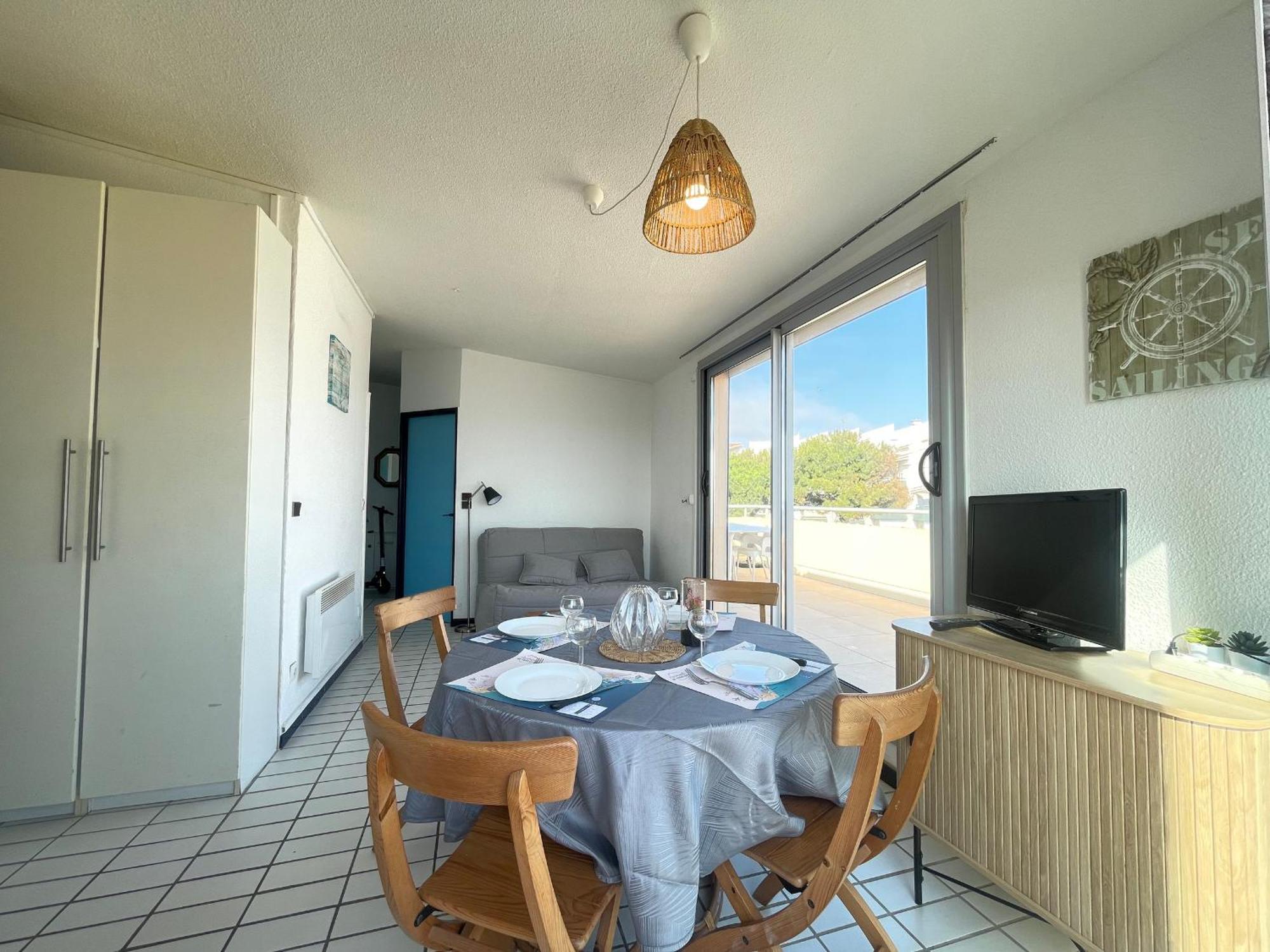 Appartement Sète, 2 pièces, 4 personnes - FR-1-338-114 Extérieur photo